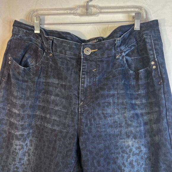 Roz & Ali Animal Print Dark Wash Denim Blue Jeans Straight Leg Size 18 - Picture 4 of 8